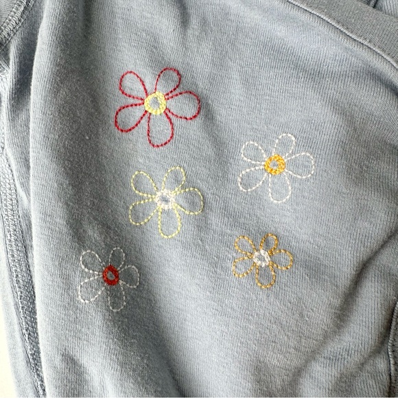 Hanna Andersson Floral Embroidered Onesie and Rainbow Print Leggings - Picture 7 of 8